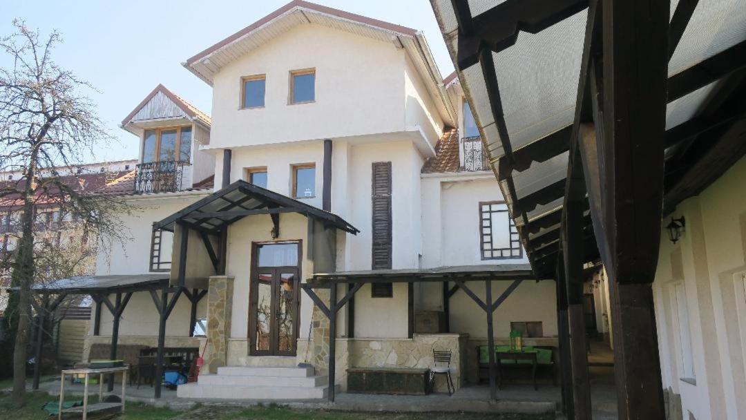 Casa Lidia Brașov