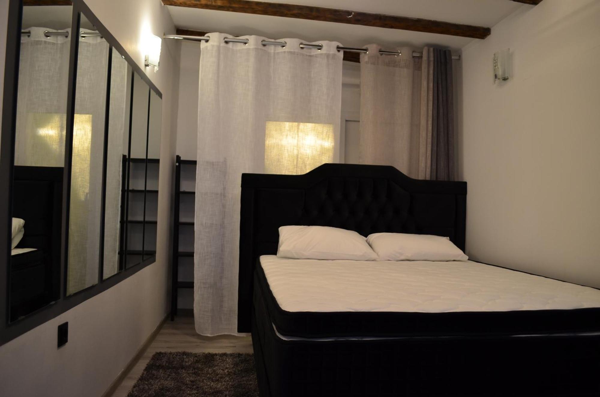Pensiune Casa Lidia *